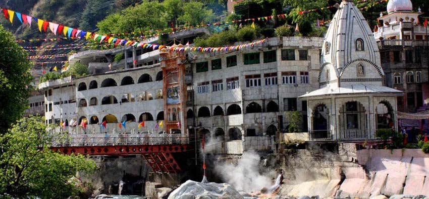 kullu manikaran taxi service