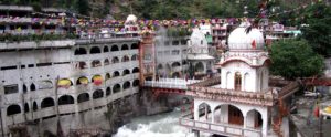 manali to manikaran taxi service